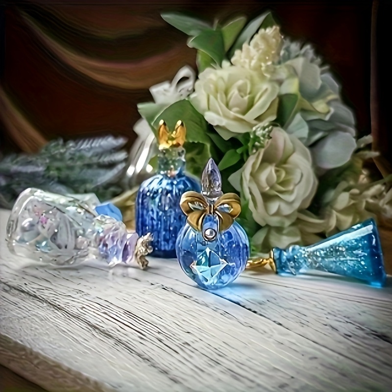A Set Of 5 Perfume Bottle Resi - Resin Kit Cast recension och pris