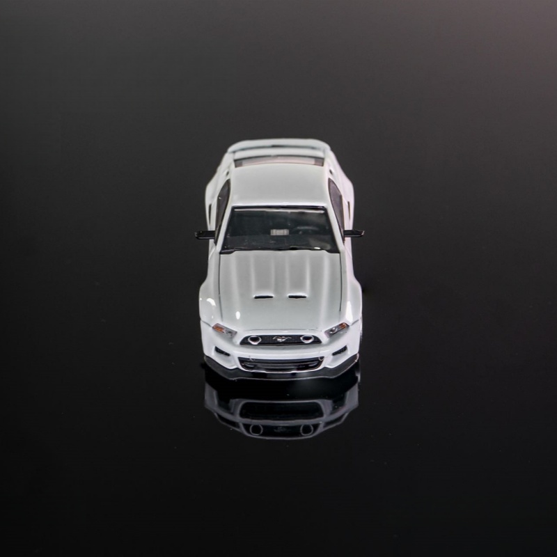 GDO Hunter x DCM 1:64 NFS Must - Model Kit Mustang recension och pris
